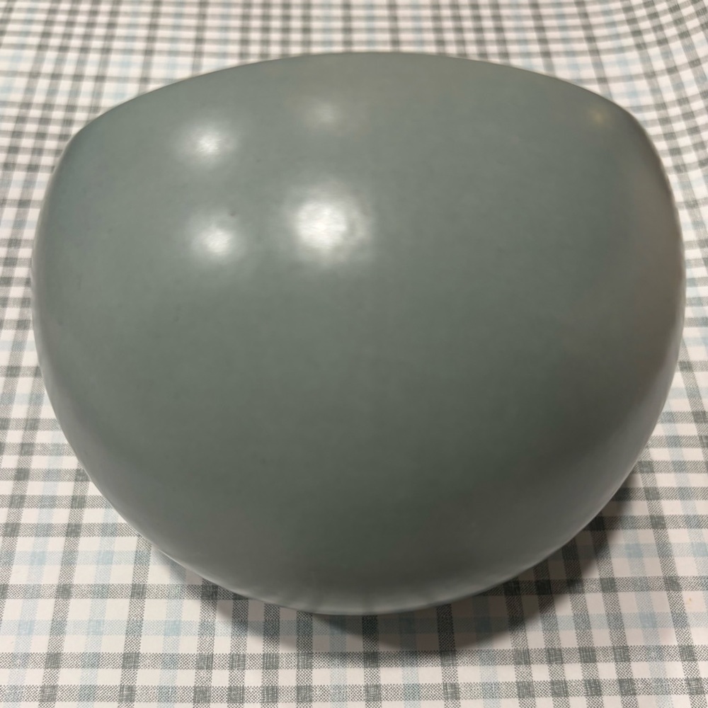 Year And Day Ceramic Salt Cellar - Picture 3 of 5